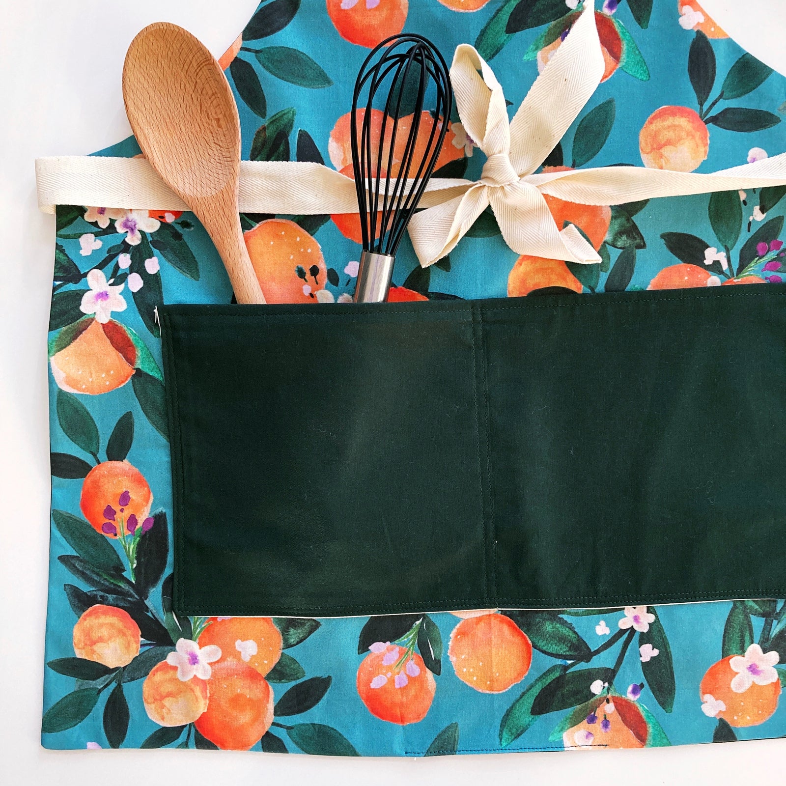 Sweet Clementine Apron store (Teal)